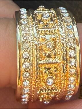 Gold Crystal-Accent Women's Statement Ring